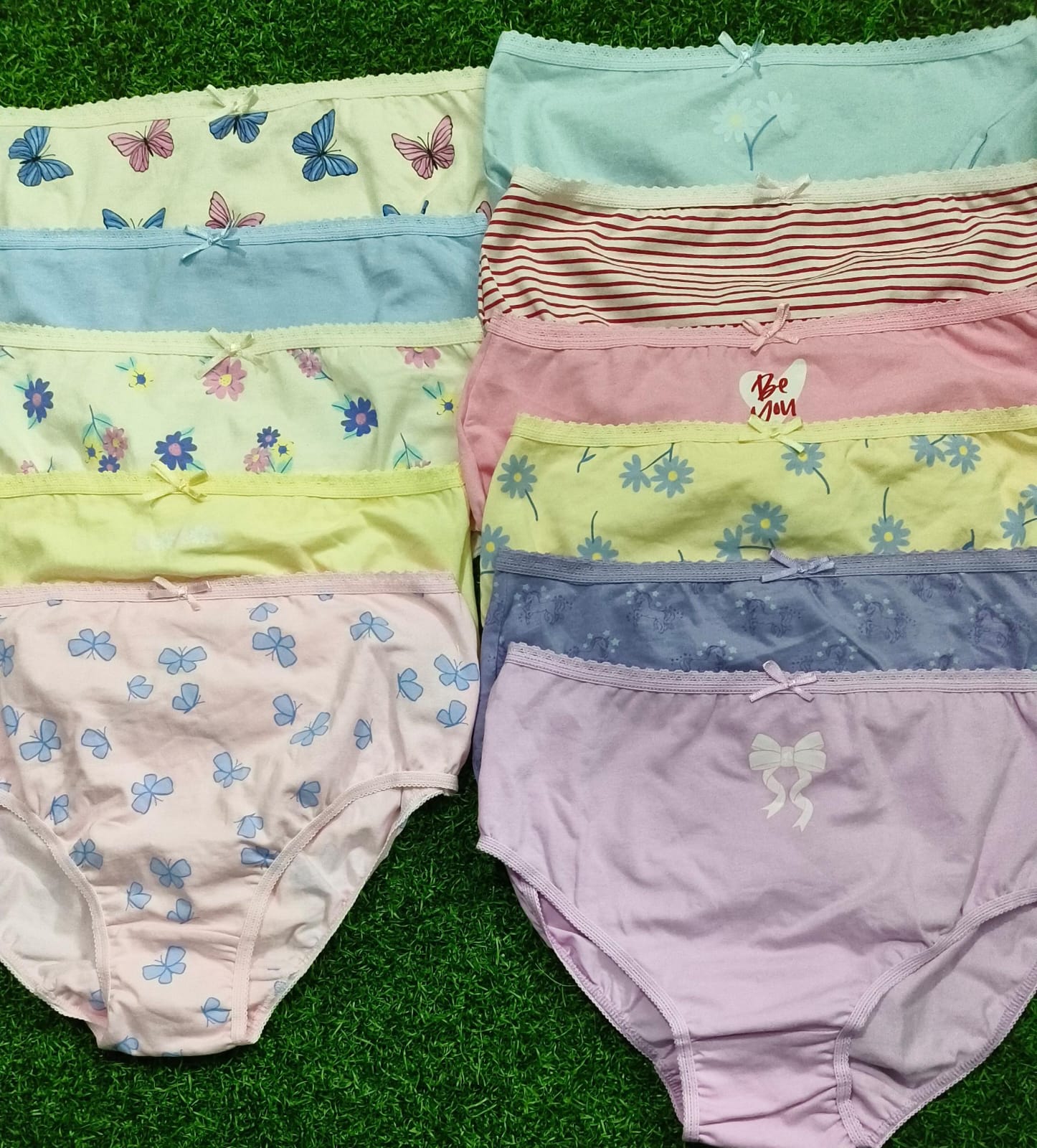 Junior Brand Girl's V-Cut Brief