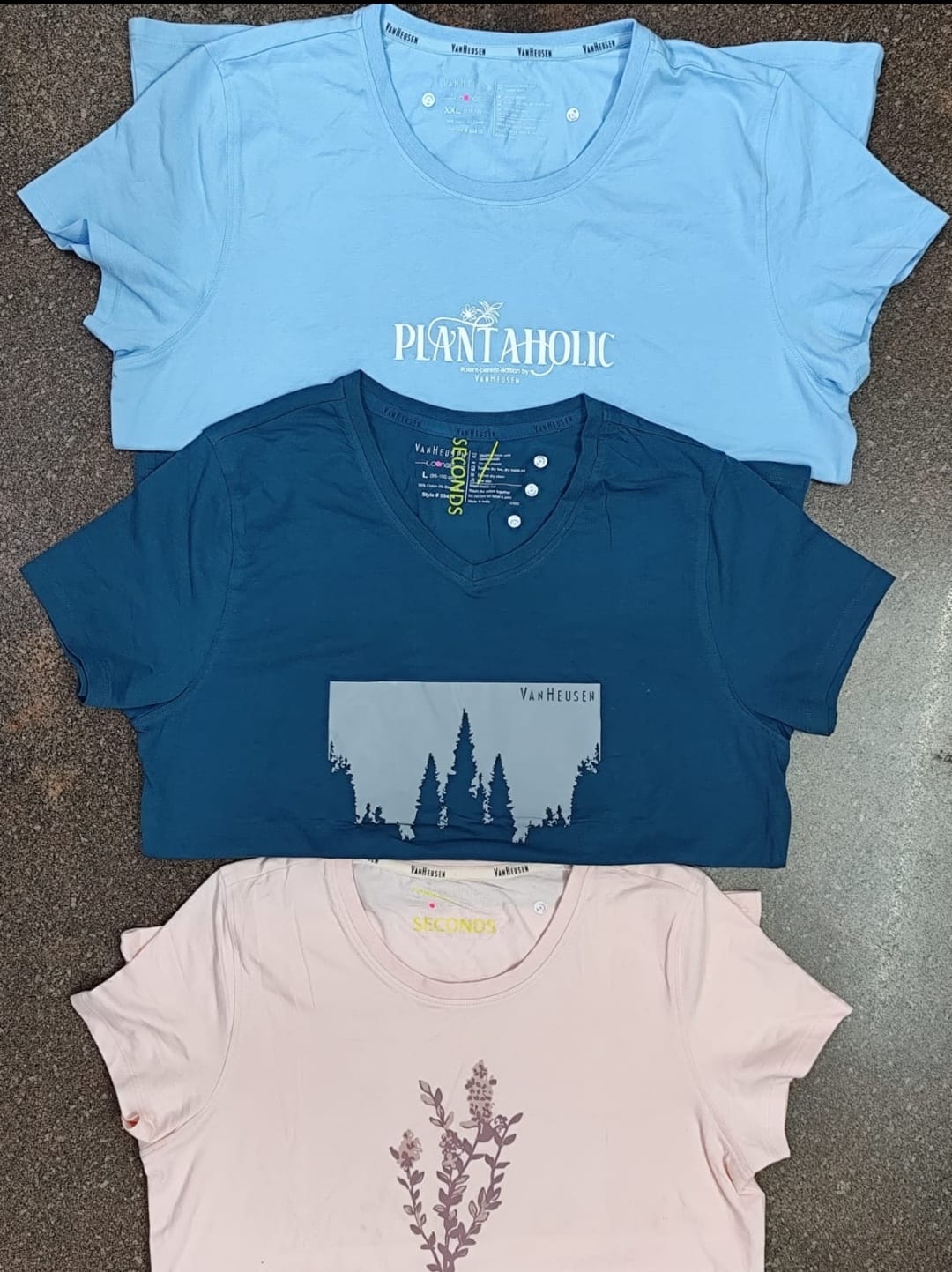Van Heusan Brand Women's T-Shirt