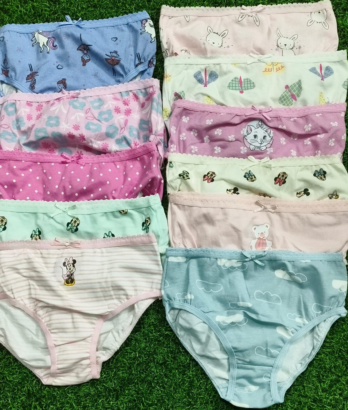 Junior Brand Girl's V-Cut Brief