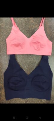 Seamless non padded bra