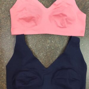 Seamless non padded bra